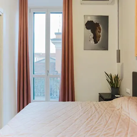 Appartement The Nest Of Navigli District Milaan